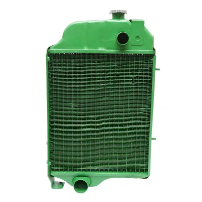 Radiatore raffreddamento acqua John Deere a 4 file di celle – cod. OEM AT20849