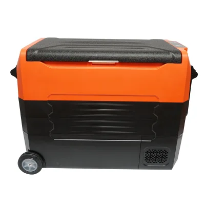 Frigorifero per auto 47L con compressore 12-24-220V, 45W tipo trolley 726x390x513mm - immagine 2